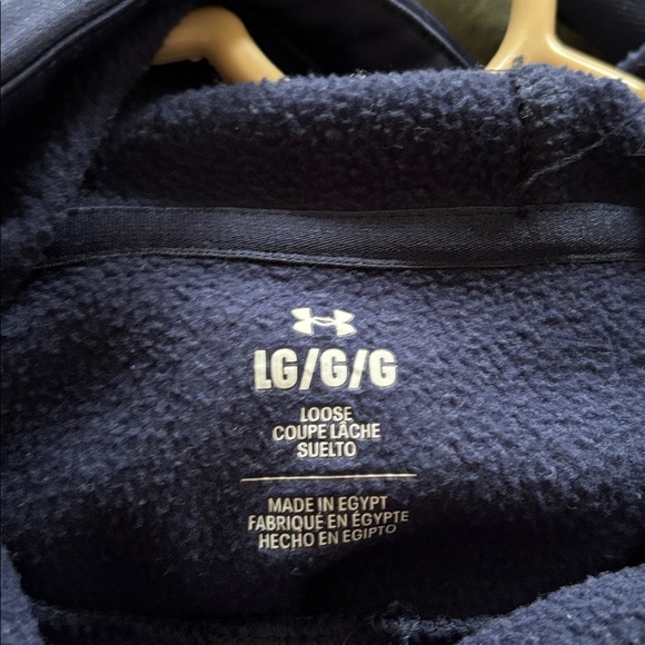 Under Armour Men's Dark Blue Hoodie - Picture 3 of 3